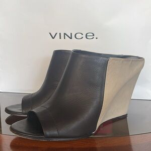 $295•VINCE•Black & Grey‎ Wedge•Sz 9.5